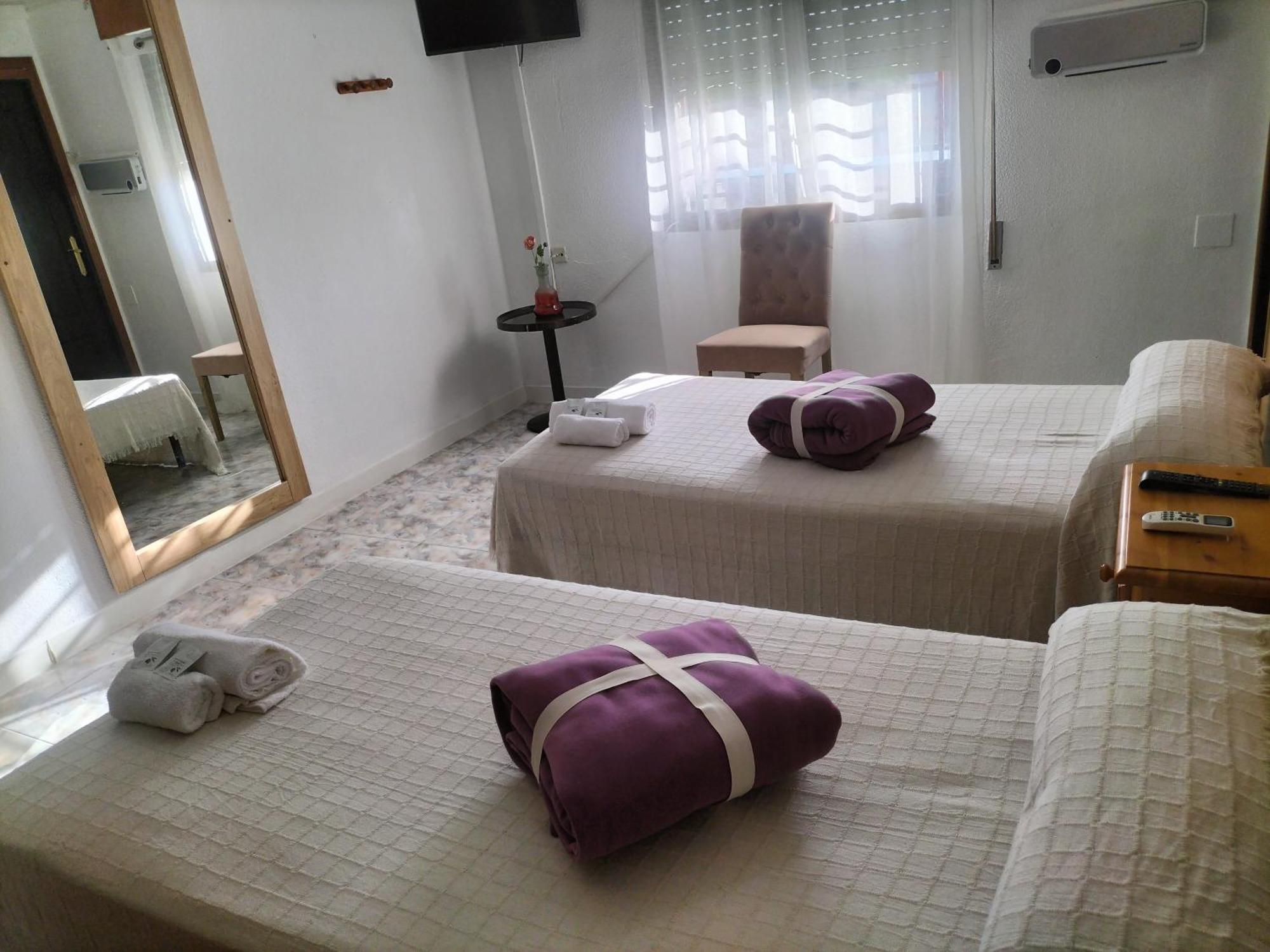 Sonseca Hostal New York City מראה חיצוני תמונה